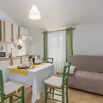 Gimy Villa&app 2 Porec Apartman Nova Vas
