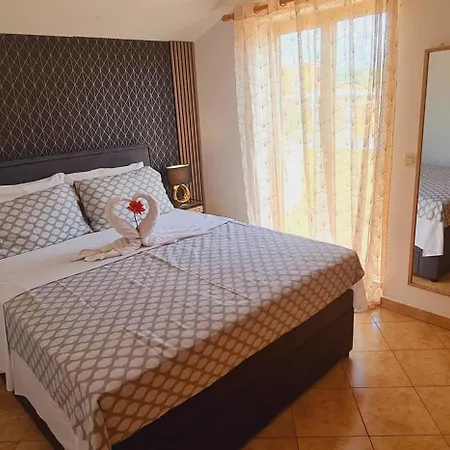 Gimy Villa&app 2 Porec *